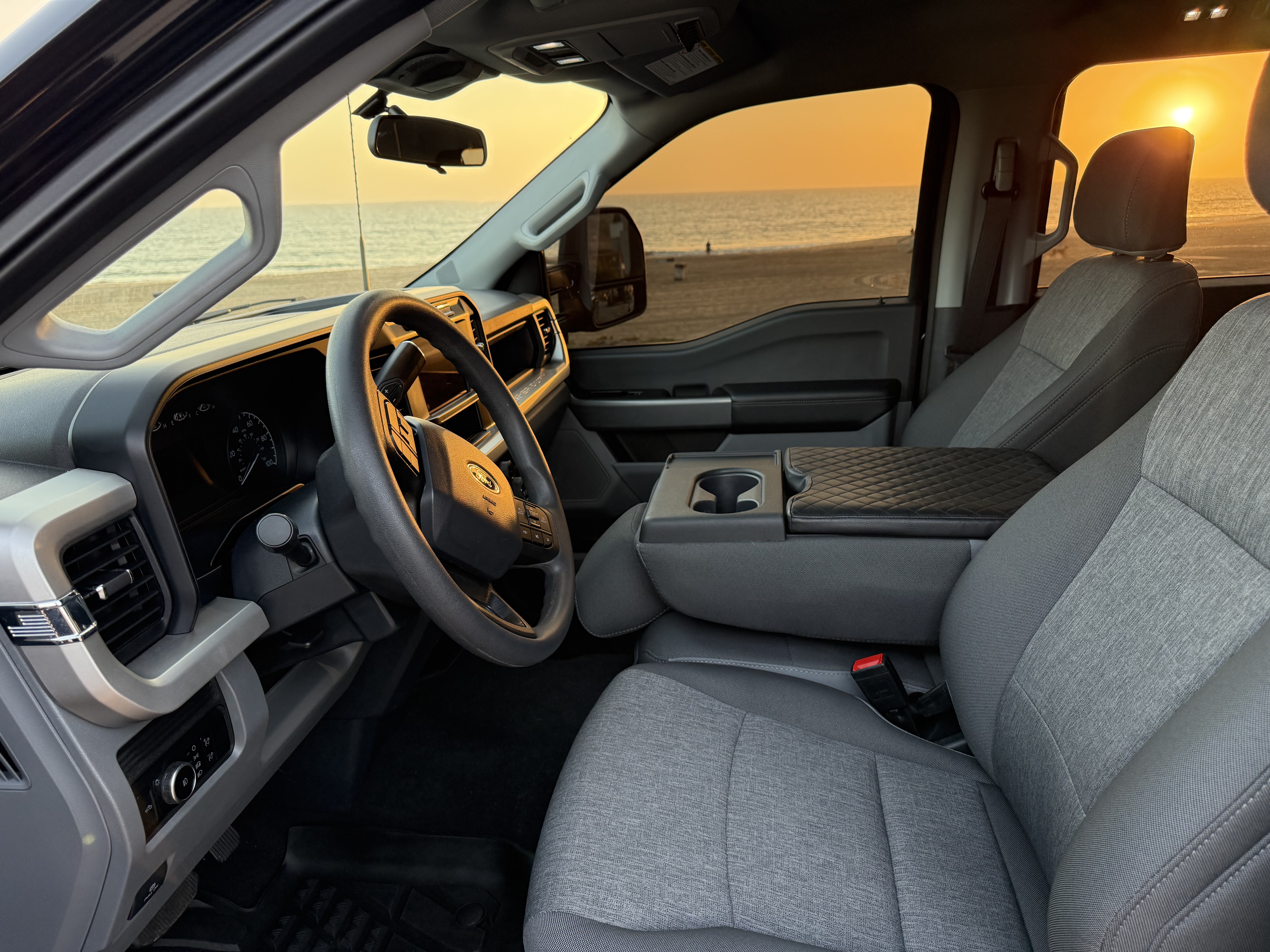 Used 2024 Ford F250 XL w/ STX Appearance Package AWD/4WD image 13