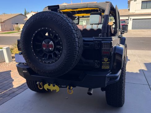 Used 2008 Jeep Wrangler Unlimited Sahara image 9