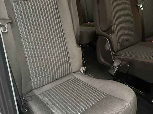 Used 2019 Ford Transit 350 XLT image 24