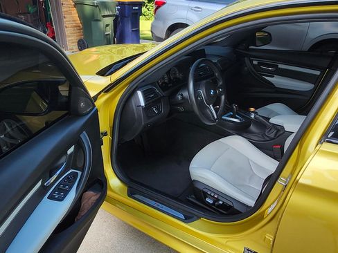 Used 2017 BMW M3 Sedan image 10