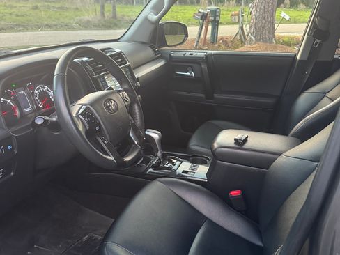 Used 2021 Toyota 4Runner TRD Off-Road Premium w/ Moonroof Package image 6