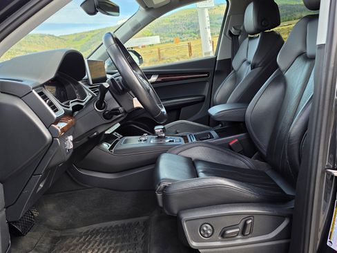 Used 2018 Audi Q5 Prestige AWD/4WD image 8