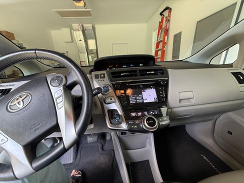 Used 2017 Toyota Prius V Five w/ Advanced Technology Package FWD image 14