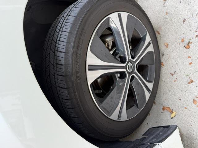 Used 2021 Nissan Leaf SL Plus FWD image 10