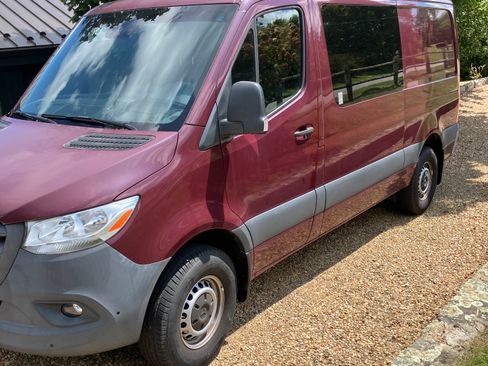 Used 2023 Mercedes-Benz Sprinter 2500 image 6