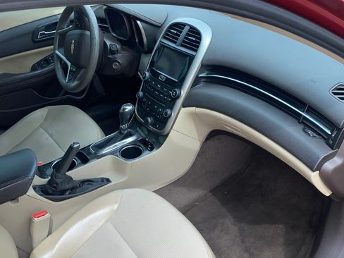 Used 2014 Chevrolet Malibu LT image 7