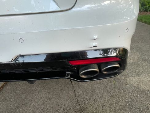 Used 2019 Kia Stinger GT2 AWD/4WD image 13