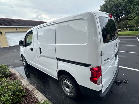 Used 2021 Nissan NV200 S w/ Back Door Glass Package FWD image 5