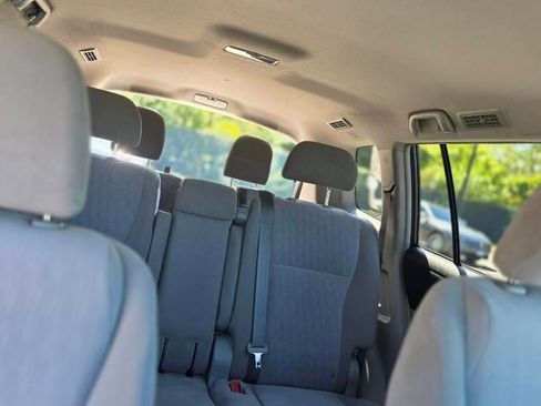 Used 2013 Toyota Highlander 4WD image 9