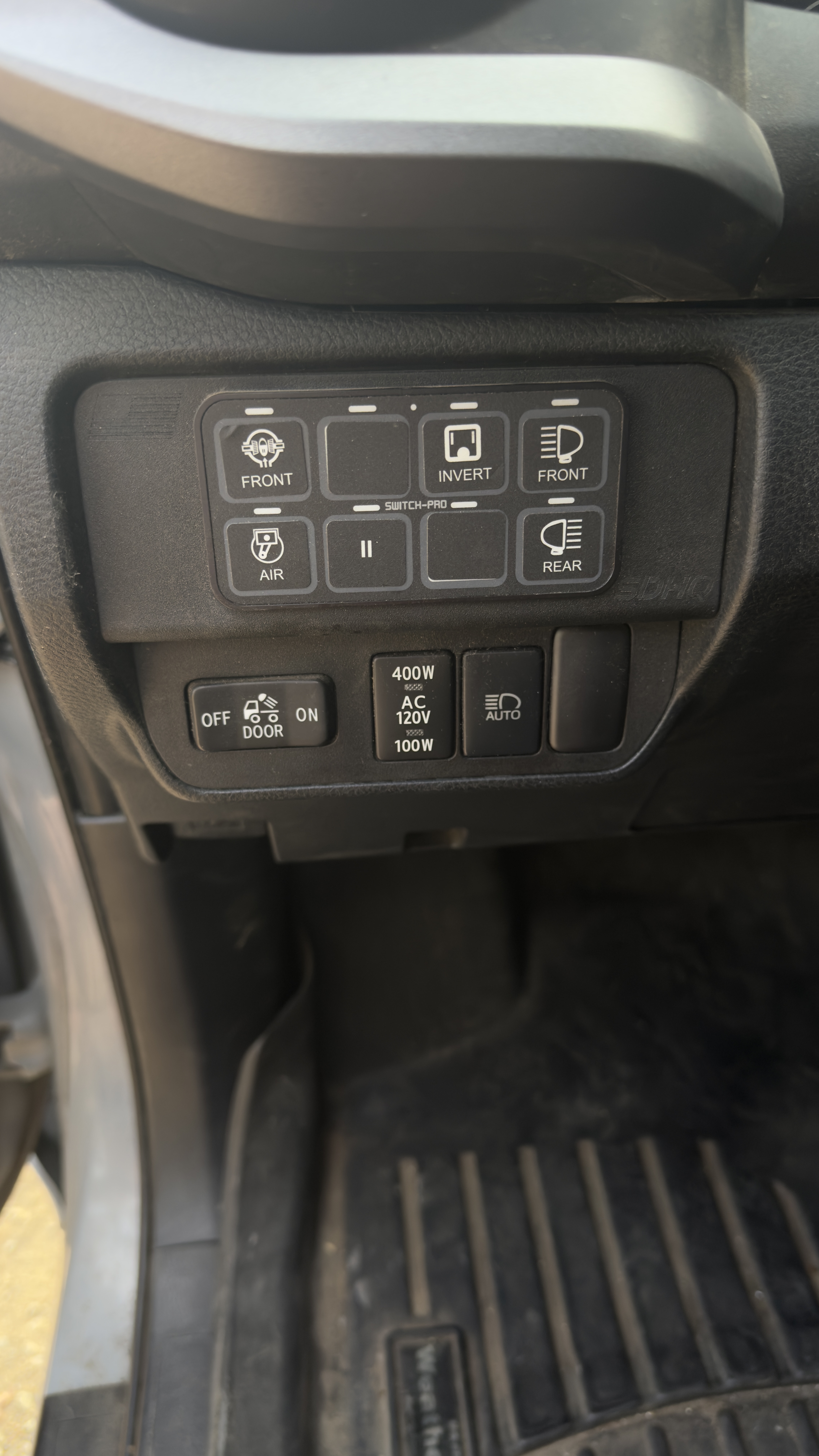 Used 2019 Toyota Tacoma TRD Off-Road w/ TRD Premium Off Road Package AWD/4WD image 10