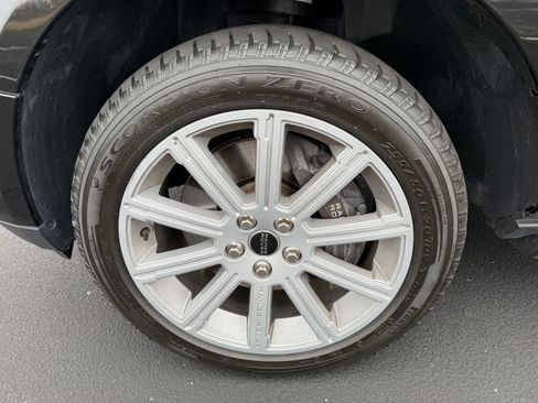 Used 2012 Land Rover Range Rover Supercharged image 19