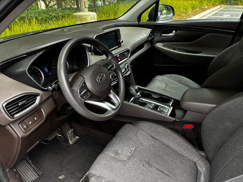 Used 2020 Hyundai Santa Fe SE image 13