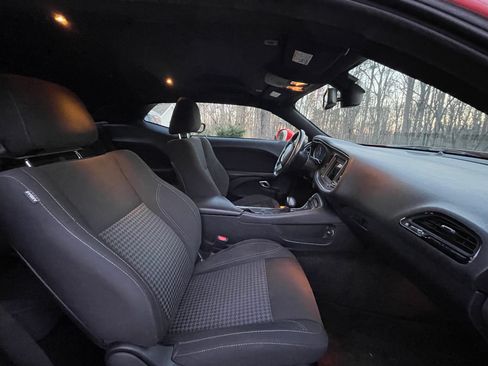 Used 2018 Dodge Challenger R/T image 12