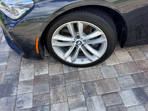 Used 2016 BMW 750i xDrive AWD/4WD image 11