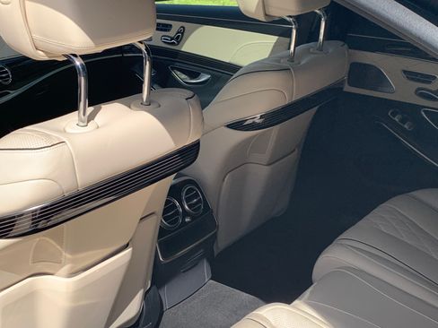 Used 2019 Mercedes-Benz S 560 4MATIC Sedan image 10