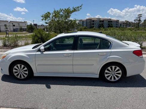 Used 2012 Subaru Legacy 2.5i Limited AWD/4WD image 2