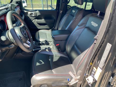 Used 2023 Jeep Gladiator Rubicon image 29