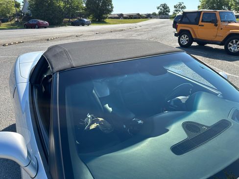 Used 2012 Chevrolet Corvette Convertible RWD image 14