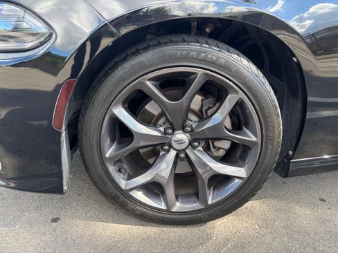 Used 2019 Dodge Charger GT image 10