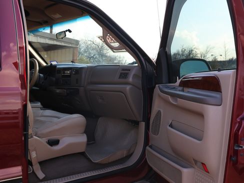 Used 2000 Ford F250 4x4 Crew Cab Super Duty image 9