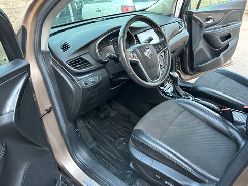 Used 2018 Buick Encore Preferred image 5
