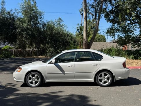 Used 2006 Subaru Legacy 2.5GT Limited AWD/4WD image 1