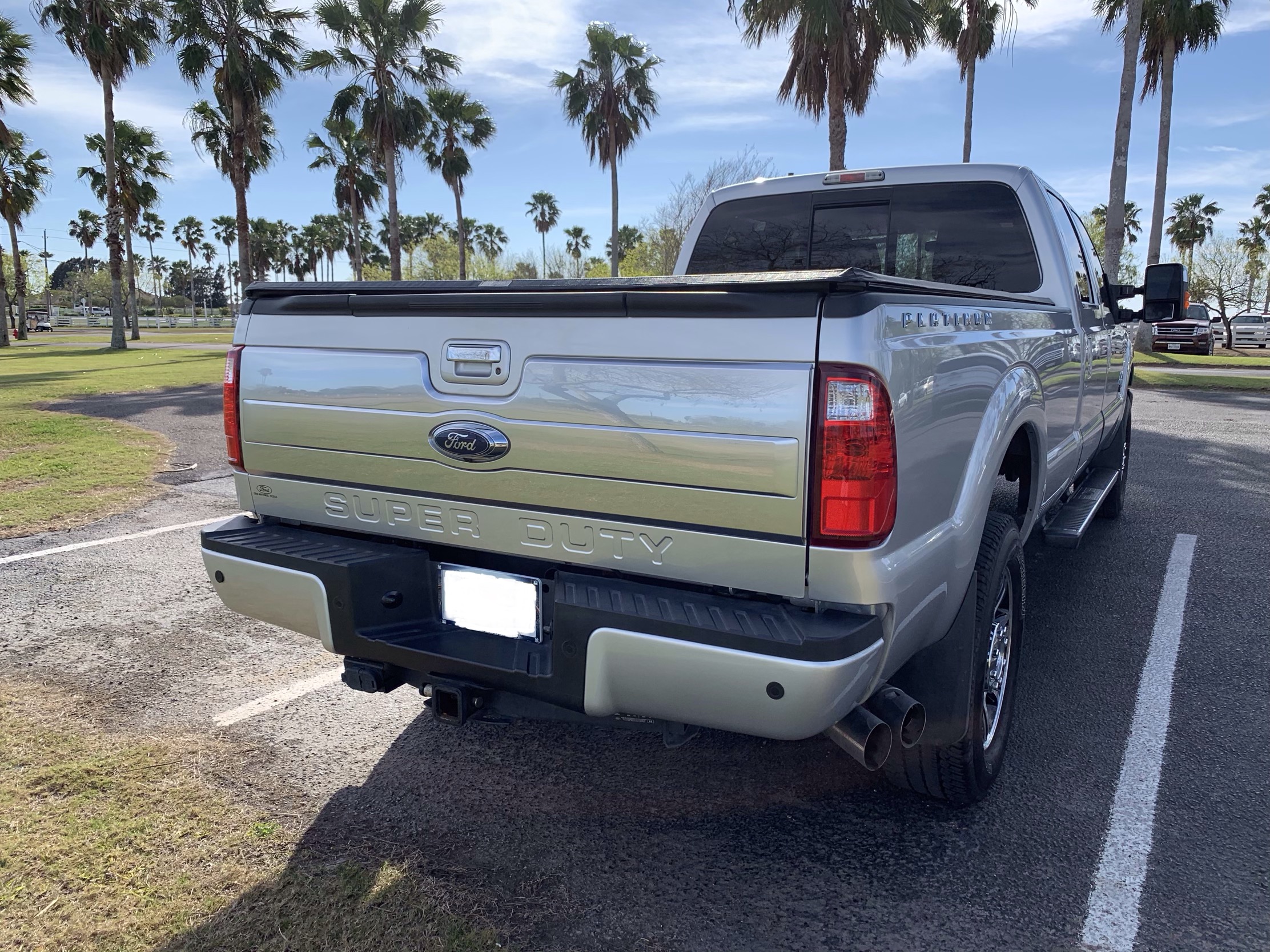 Used 2016 Ford F350 Platinum AWD/4WD image 6