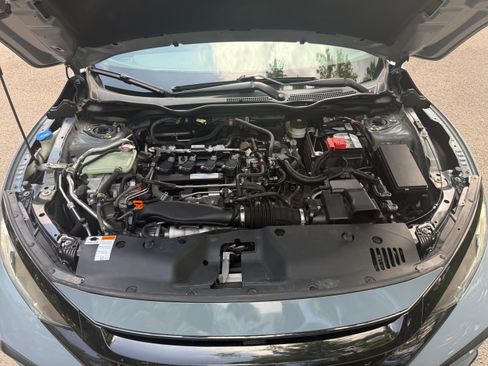 Used 2020 Honda Civic Sport image 4