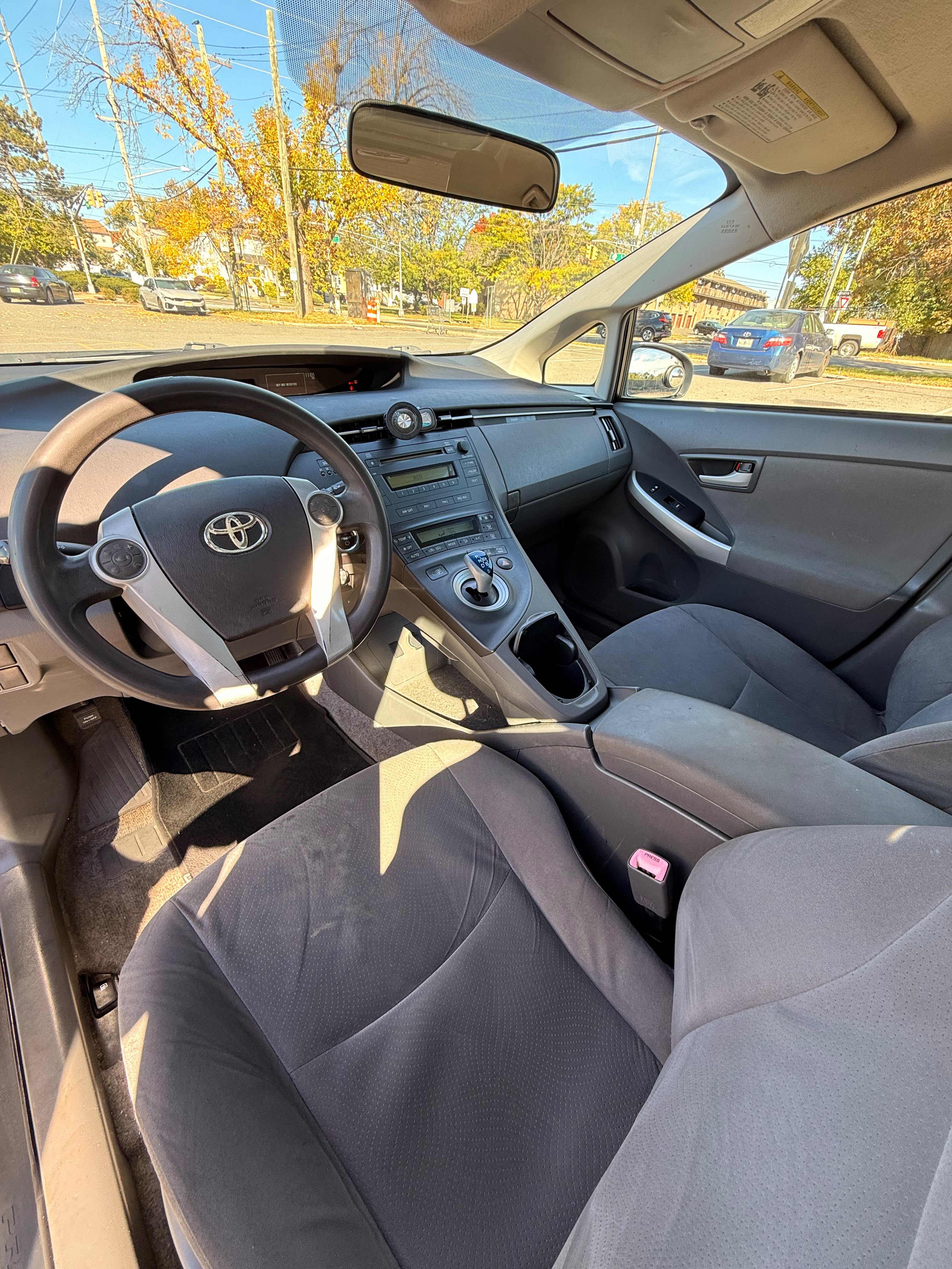 Used 2010 Toyota Prius FWD image 5