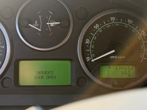 Used 2005 Land Rover LR3 HSE image 4