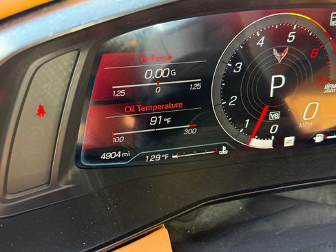 Used 2023 Chevrolet Corvette Stingray Premium Conv w/ Z51 Performance Package image 29