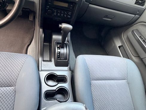 Used 2004 Nissan Xterra XE image 12
