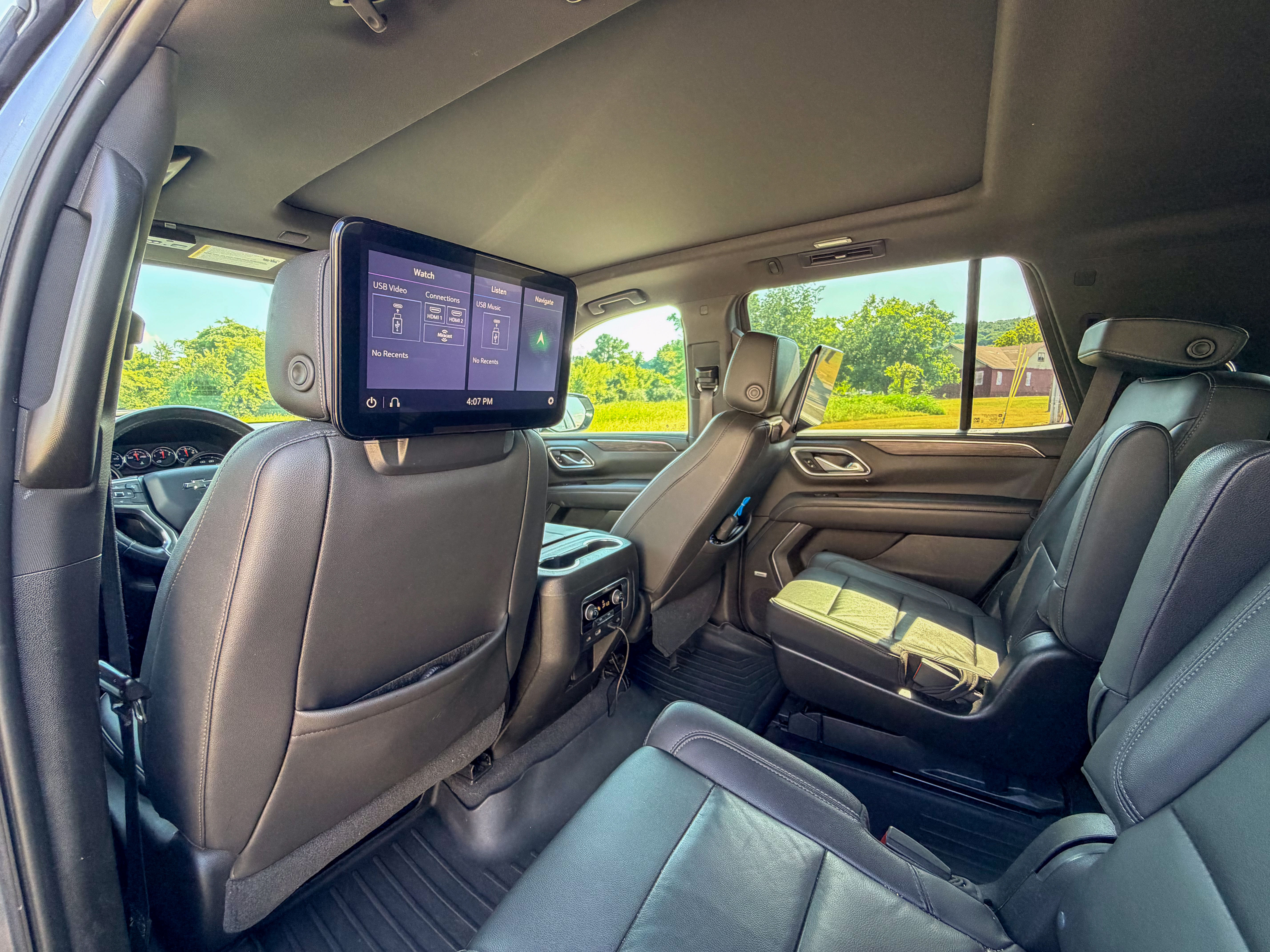 Used 2021 Chevrolet Tahoe Z71 w/ Rear Media and Nav Package AWD/4WD image 9