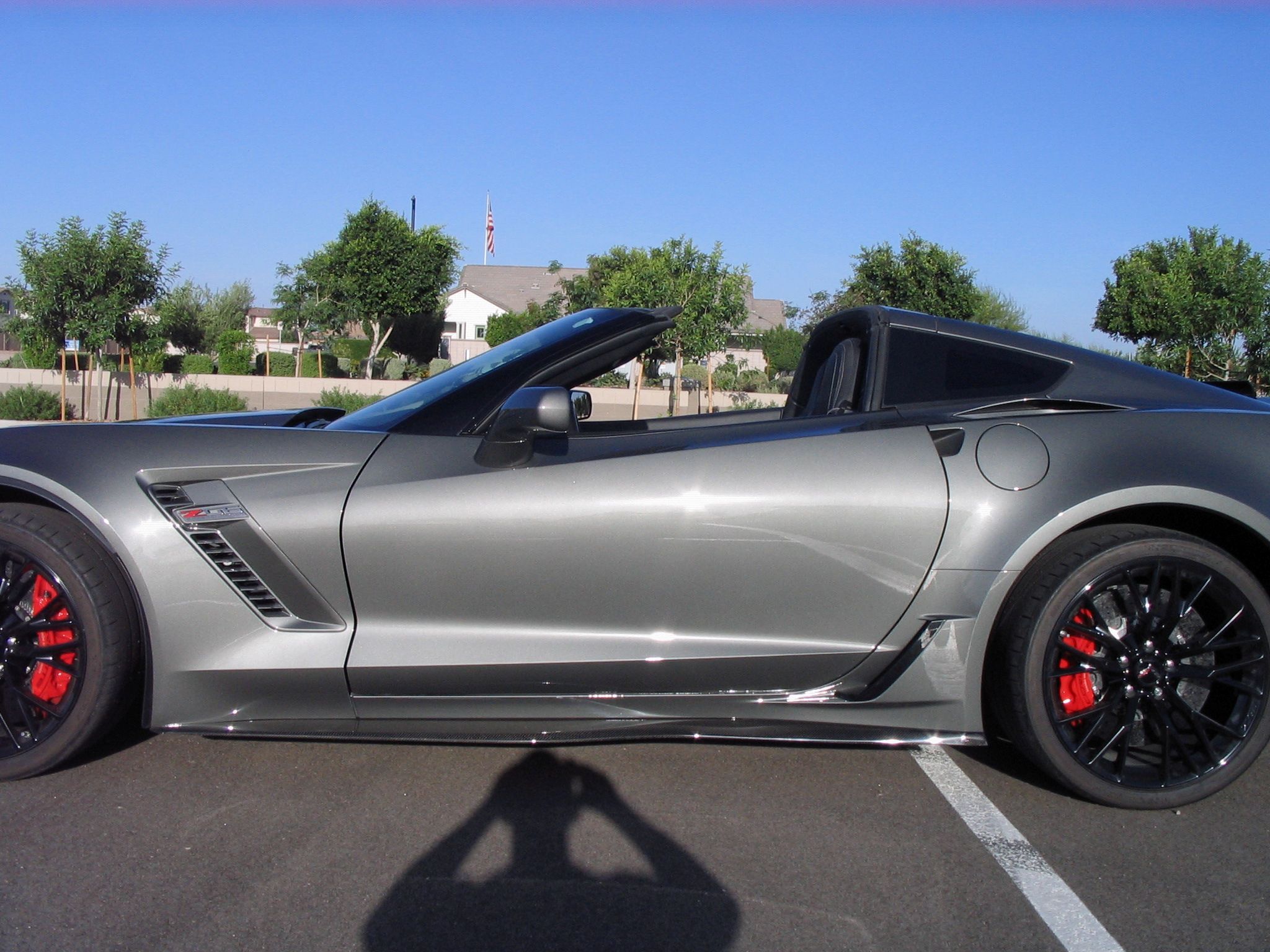 Used 2016 Chevrolet Corvette Z06 w/ 3LZ Preferred Equipment Group RWD image 5