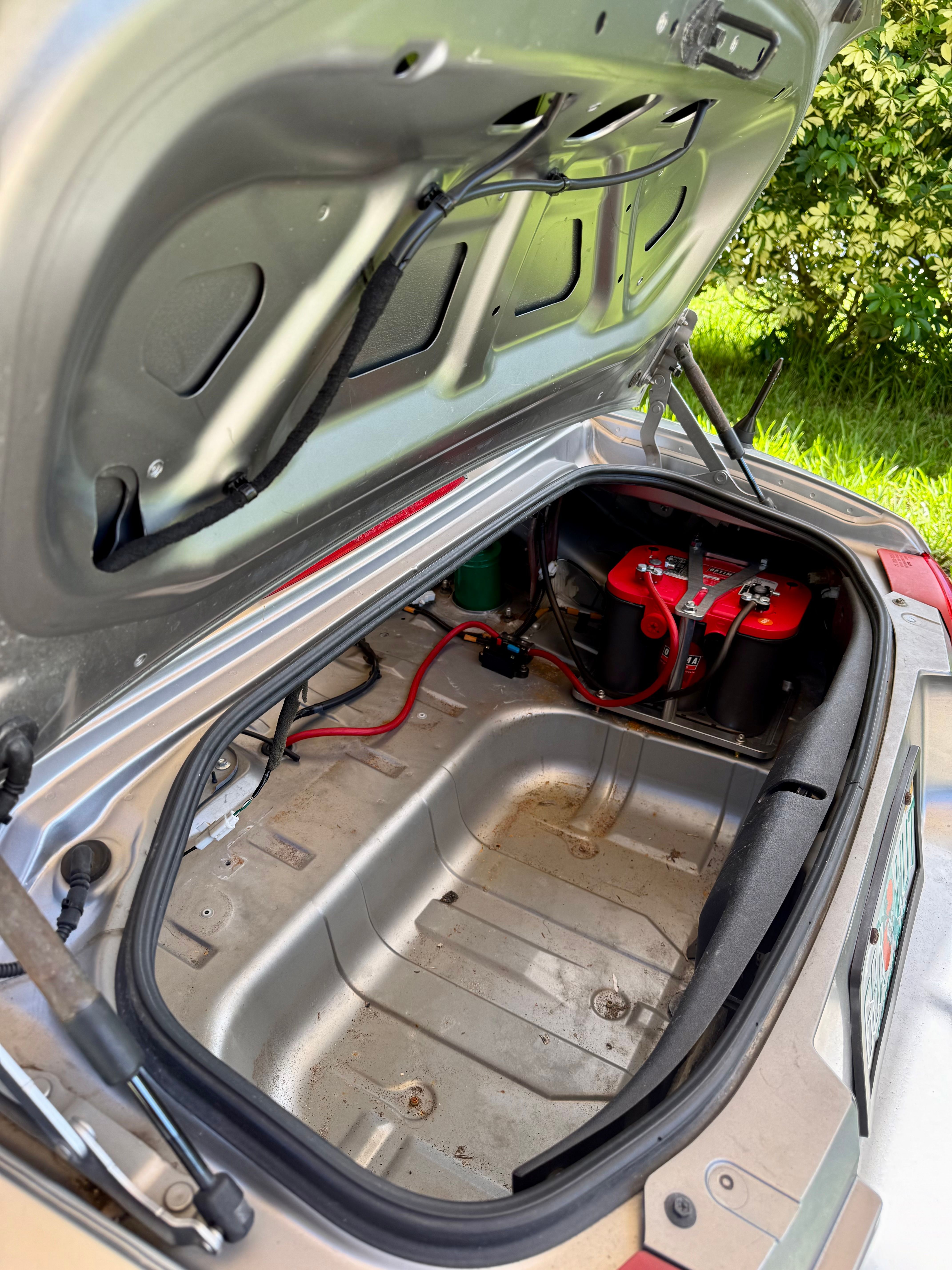 Used 2010 MAZDA MX-5 Miata Sport RWD image 14