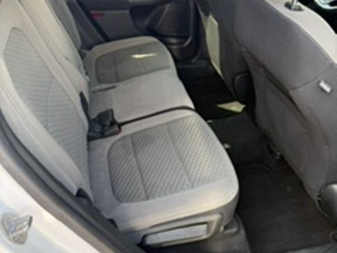 Used 2020 Ford Escape SE AWD/4WD image 10