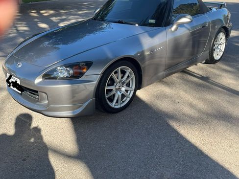 Used 2005 Honda S2000 image 6
