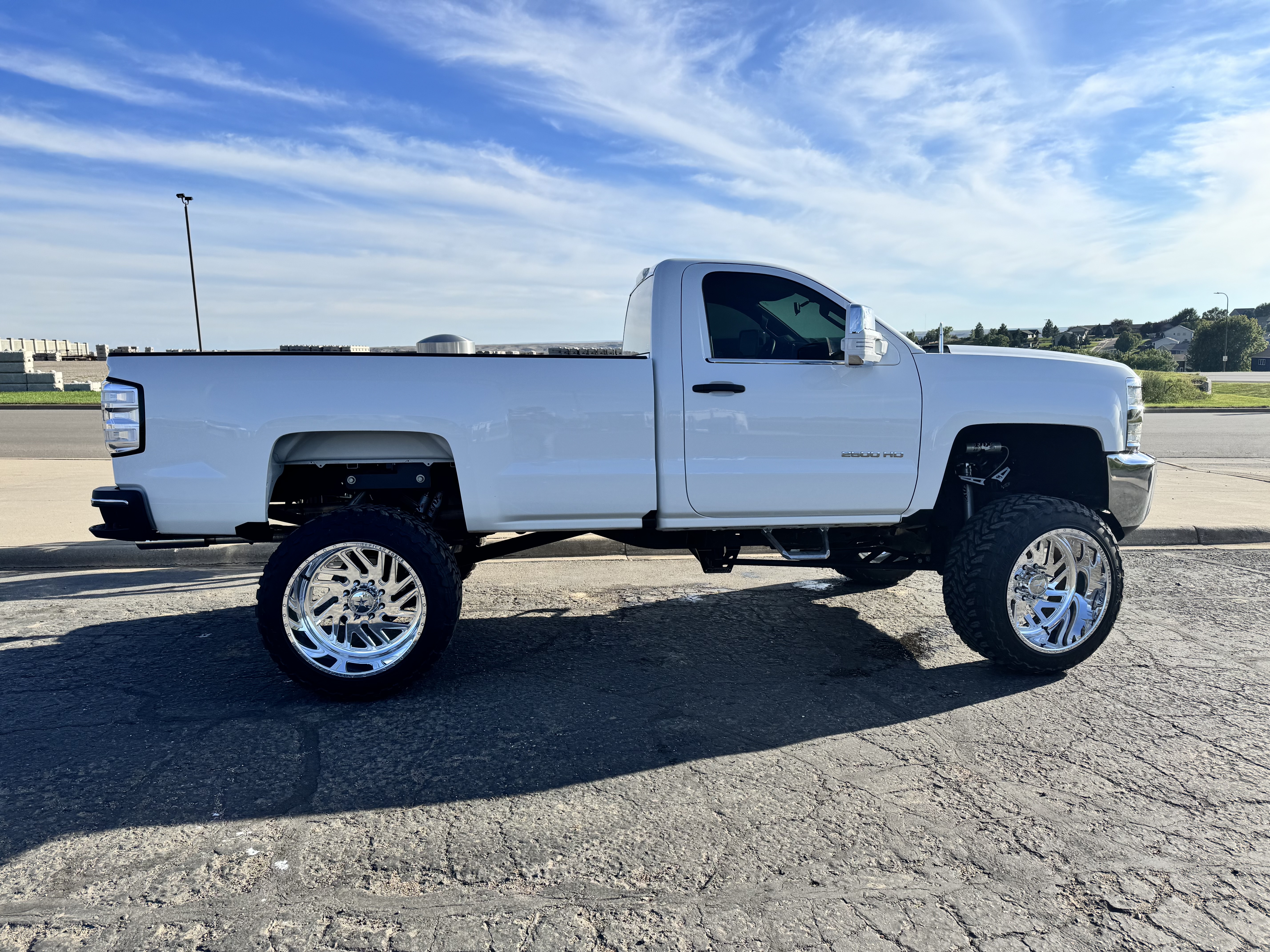 Used 2018 Chevrolet Silverado 2500 W/T w/ WT Convenience Package AWD/4WD image 4