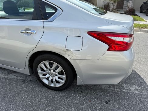 Used 2017 Nissan Altima 2.5 S w/ Power Driver Seat Package image 9
