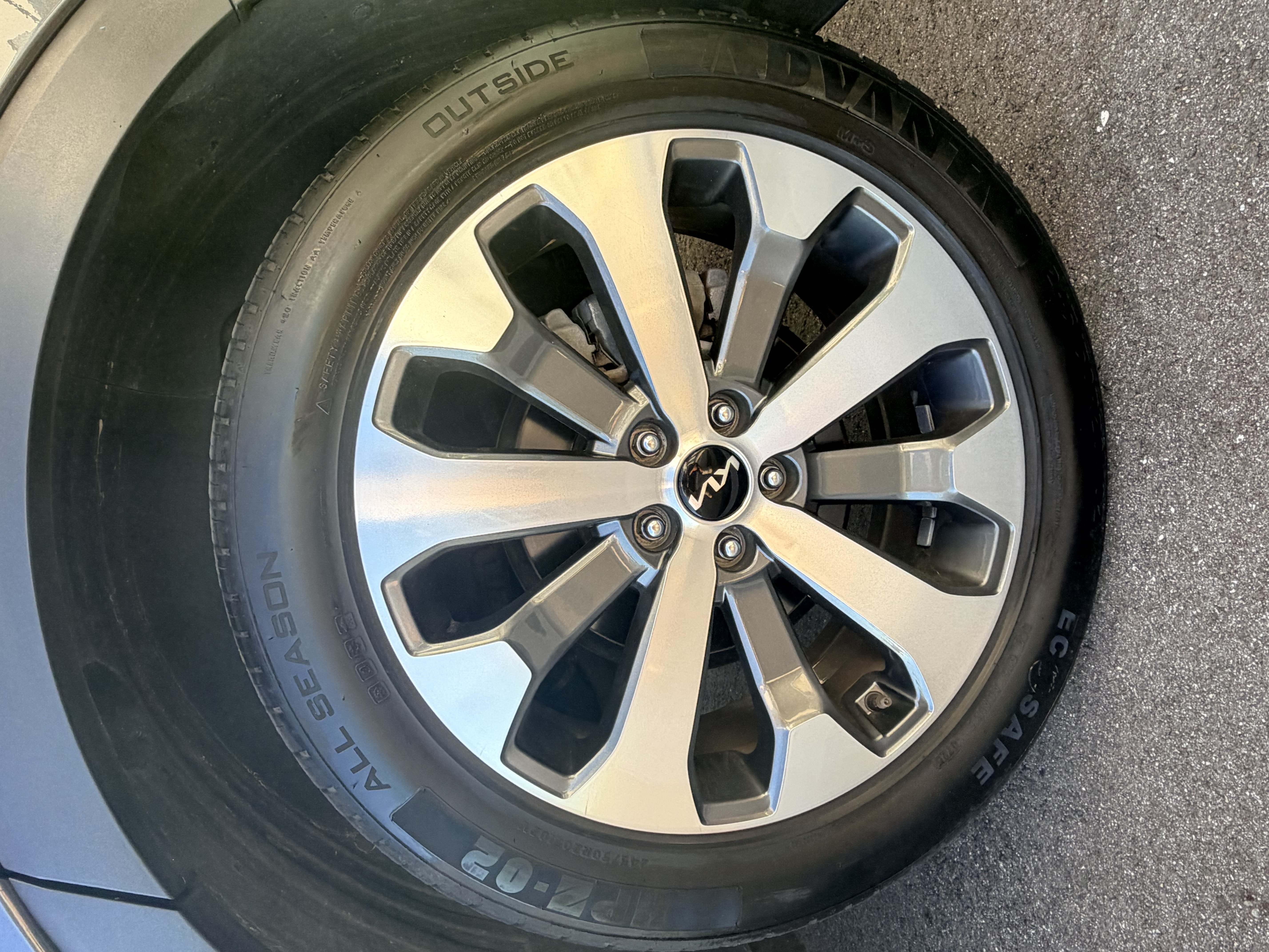 Used 2022 Kia Telluride S FWD image 20