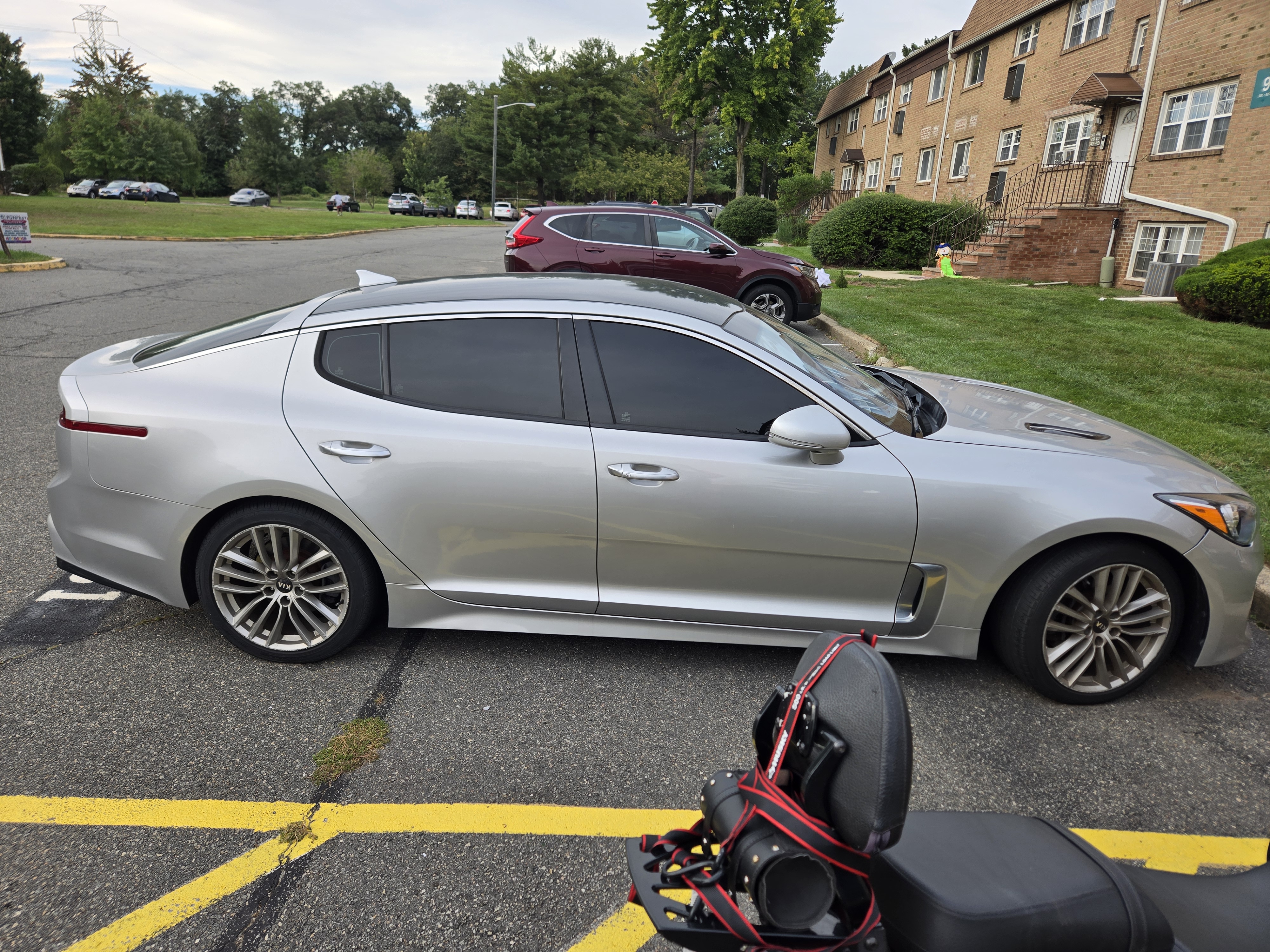 Used 2018 Kia Stinger AWD/4WD image 12