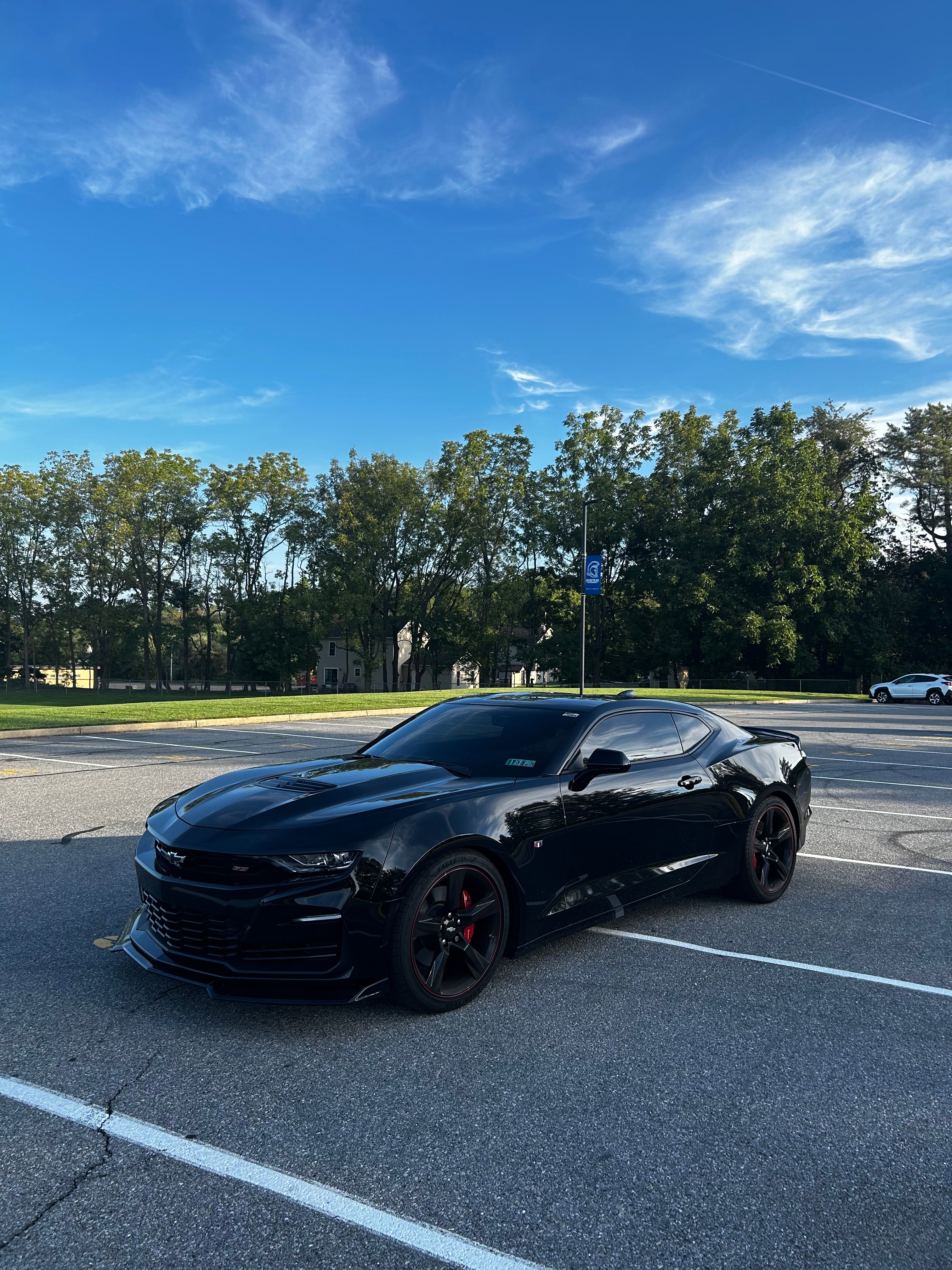 Used 2022 Chevrolet Camaro SS RWD image 1