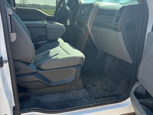 Used 2022 Ford F350 XLT w/ XLT Value Package AWD/4WD image 9