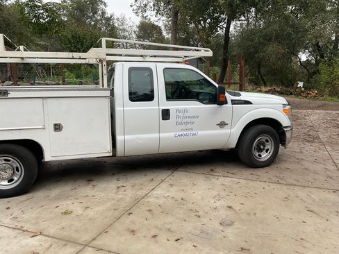 Used 2016 Ford F350 XL w/ Power Equipment Group image 1