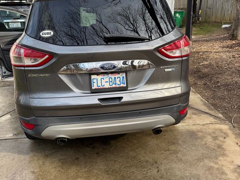 Used 2014 Ford Escape Titanium AWD/4WD image 5
