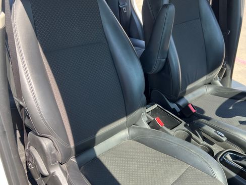 Used 2018 Buick Encore Preferred FWD image 22