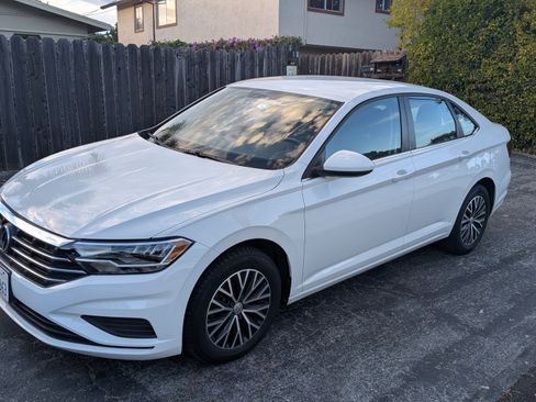 Used 2021 Volkswagen Jetta S w/ Driver Assistance Package FWD image 1