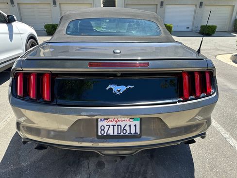 Used 2015 Ford Mustang Premium RWD image 14