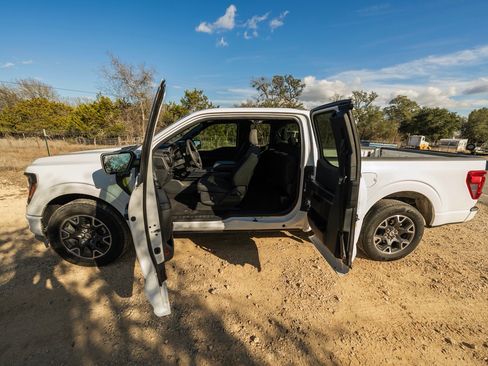 Used 2024 Ford F150 STX image 6