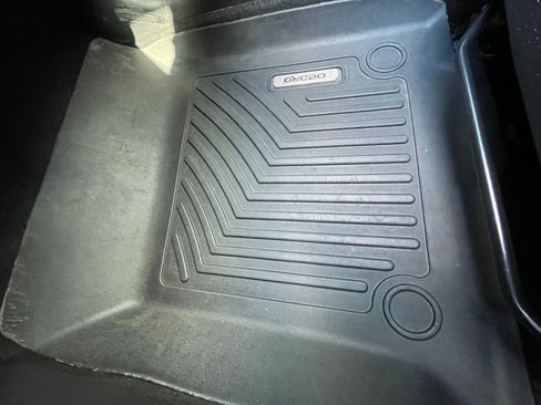 Used 2017 Honda Accord Sport Special Edition image 19